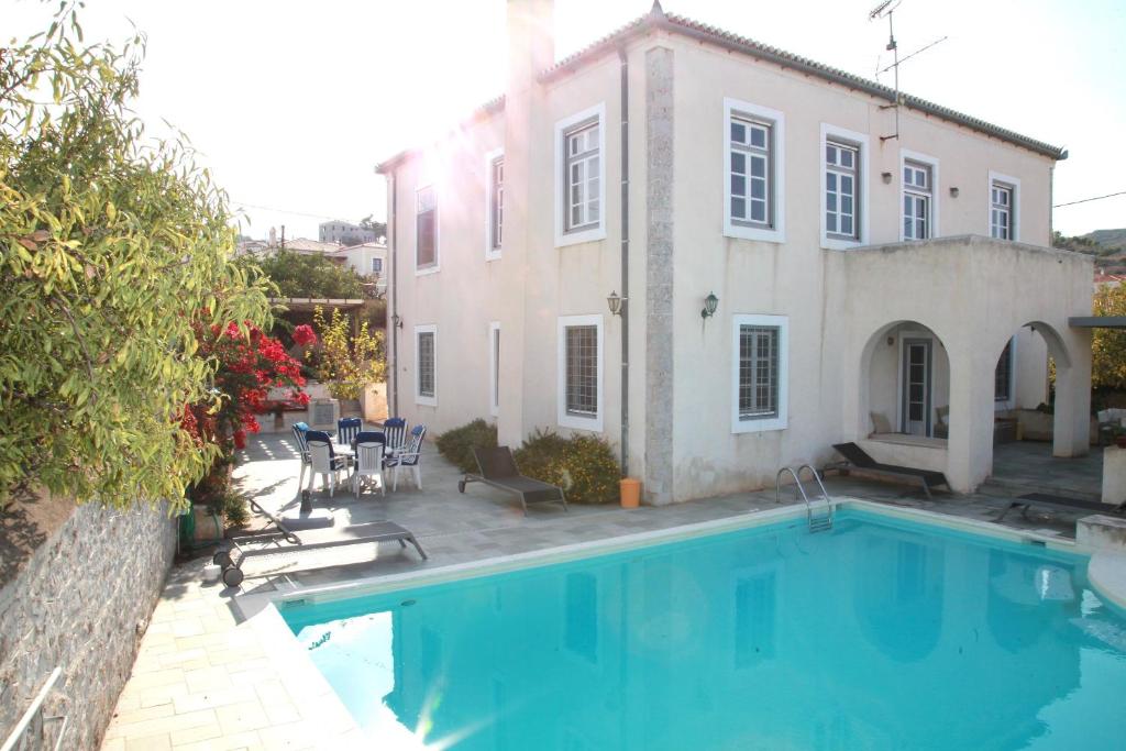 Villa 1853-Upper floor (Spetses)