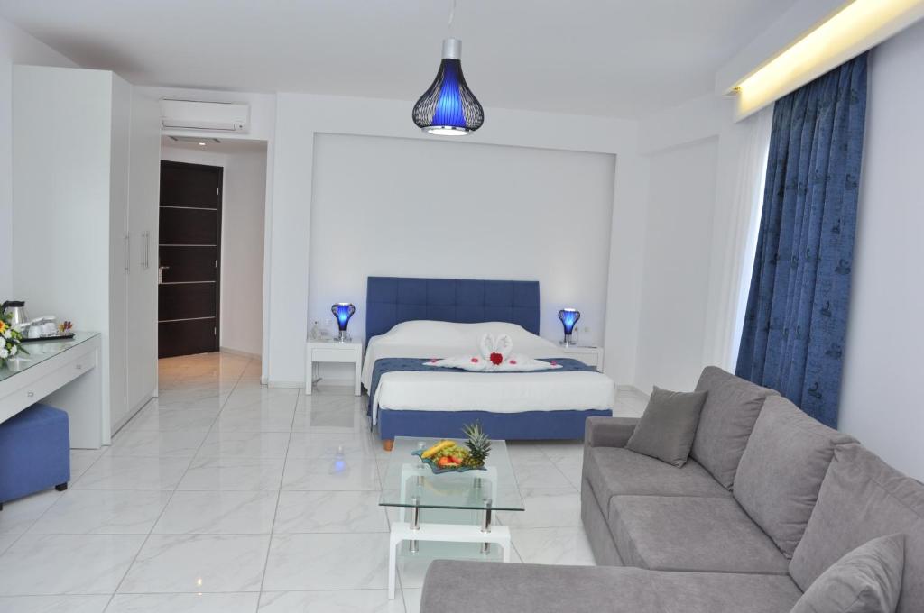 Zorbas Beach Hotel