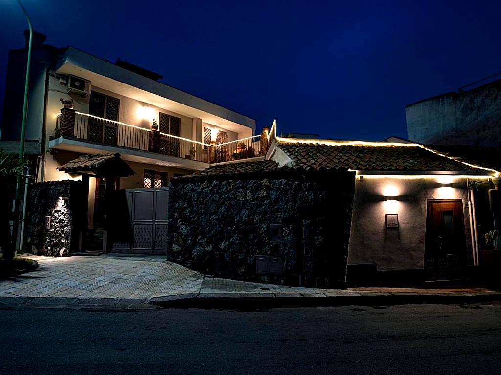 B&B La Casetta (Aci Bonaccorsi) 