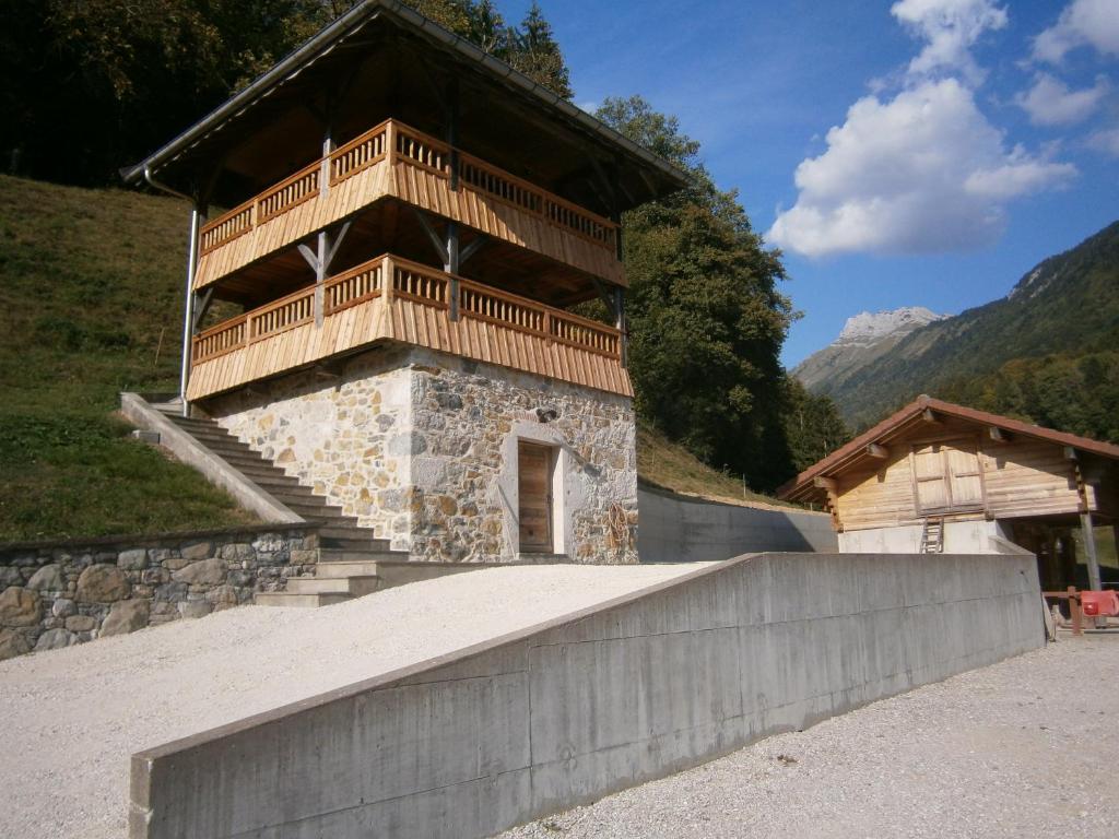 Mazot de Joe avec son hammam entre la Clusaz et Annecy